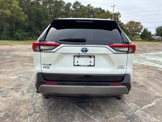 2020 Toyota RAV4 Hybrid XSE