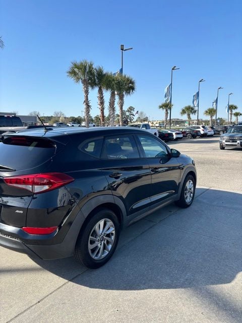 2016 Hyundai Tucson SE