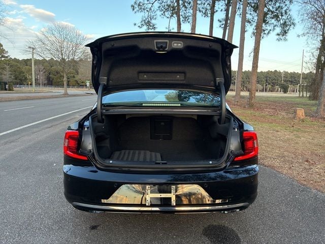 2022 Volvo S90 B6 Inscription