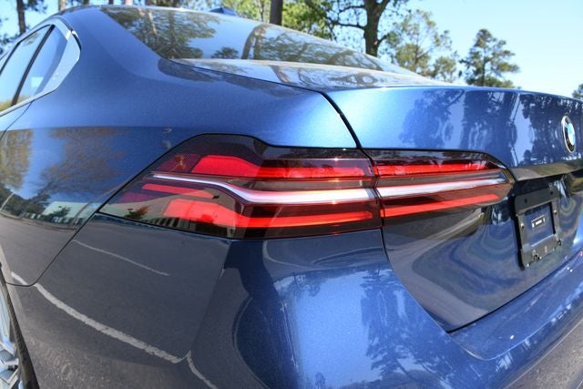 2024 BMW 5 Series 530i