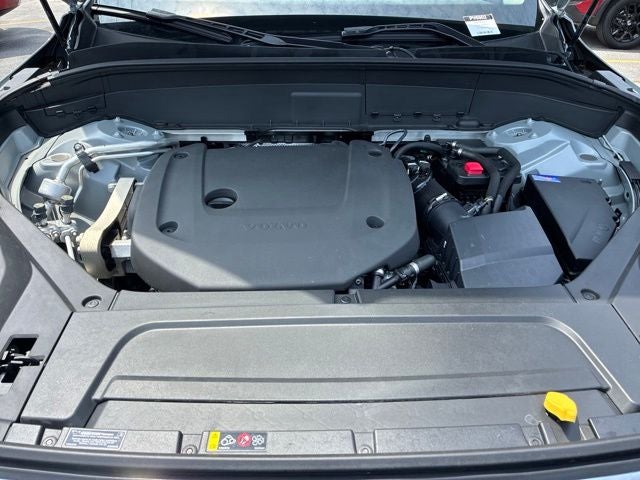 2025 Volvo XC90 B6 Plus 7-Seater