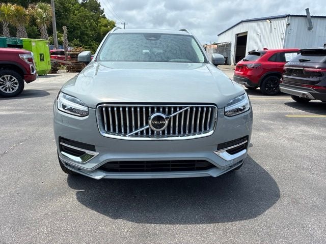 2025 Volvo XC90 B6 Plus 7-Seater