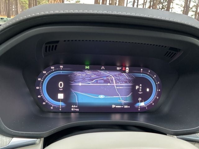 2023 Volvo XC60 B6 Ultimate Dark Theme