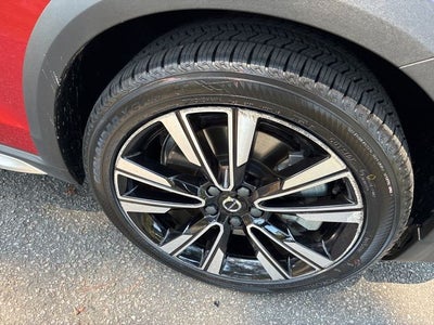 2020 Volvo V60 Cross Country T5