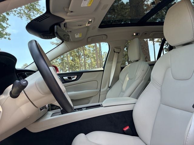 2020 Volvo V60 Cross Country T5