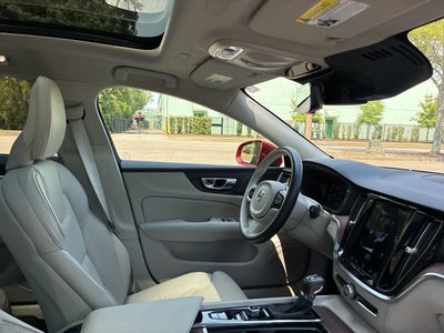 2020 Volvo V60 Cross Country T5