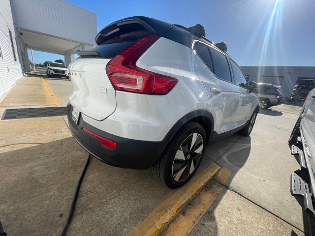 2024 Volvo XC40 Recharge Pure Electric Twin Plus