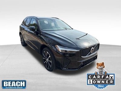 2023 Volvo XC60 B5 Plus Dark Theme
