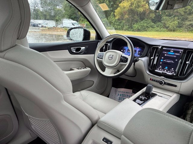 2024 Volvo XC60 B5 Core