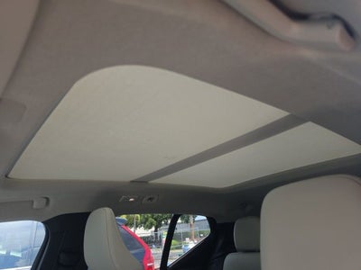 2023 Volvo XC40 B5 Plus Bright Theme